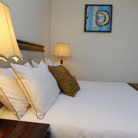 Wassamar Hotel Addis Abeba Zewnętrze zdjęcie